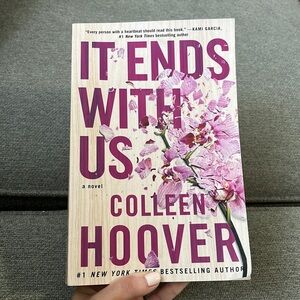 It End With Us Book Colleen Hoover